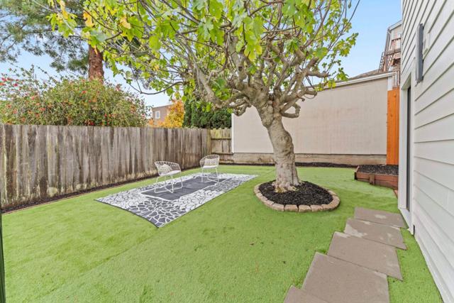 339 Monterey Street, Brisbane CA: https://media.crmls.org/mediaz/af9bf9b9-075c-4bbe-8b6e-50ffe15ceba0.jpg