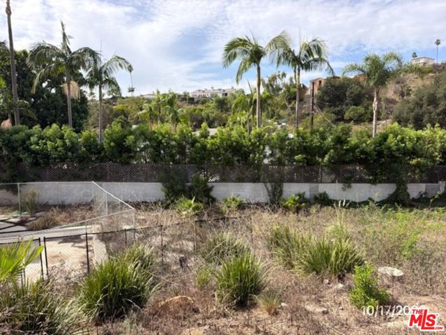 949 Las Lomas Avenue photo 9