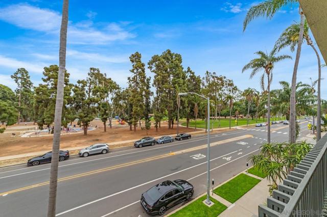 3200 6th Avenue, San Diego CA: https://media.crmls.org/mediaz/af9d891f-b964-41f5-a574-5a84badeae71.jpg