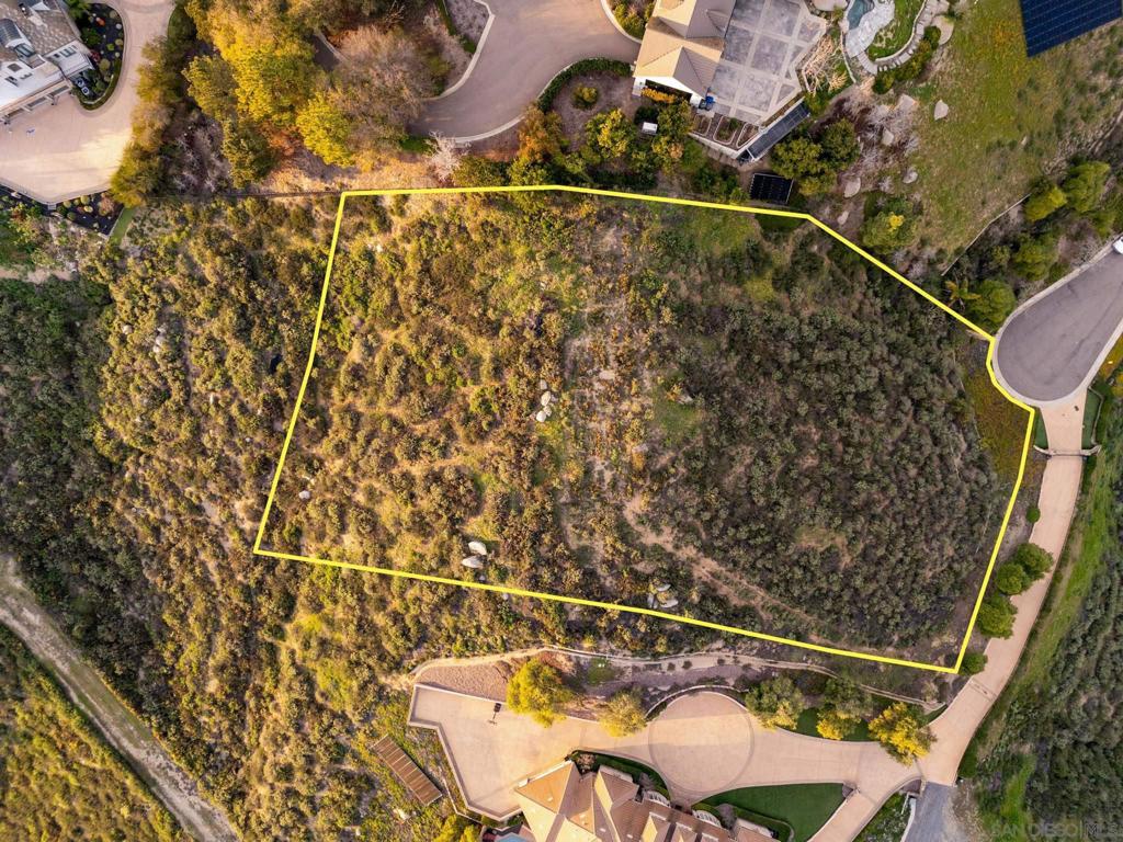 21 Stonepointe Drive