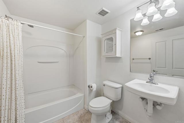 Detail Gallery Image 18 of 102 For 1504 Mirabelle Ln, Santee,  CA 92071 - 3 Beds | 3/1 Baths