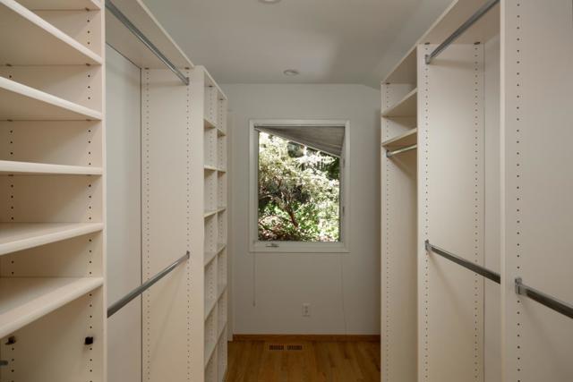 23480 Ravensbury Avenue, Los Altos Hills CA: https://media.crmls.org/mediaz/af9ec774-1e71-4836-8c1b-ecf17688eb0d.jpg