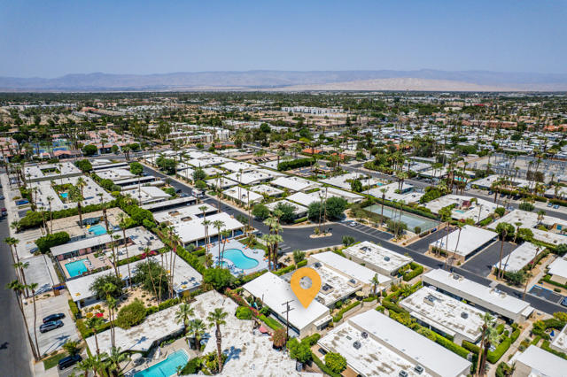 Central Location In Complex