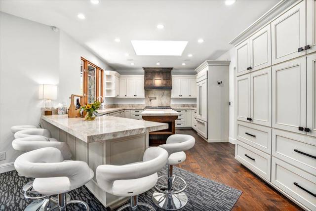 25926 Puerta Del Cajon, Monterey CA: https://media.crmls.org/mediaz/afa22ce2-d16d-42e6-950a-252aa671b3a9.jpg