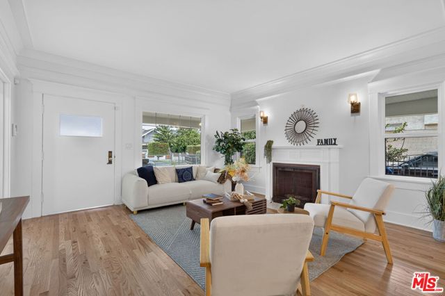 1588 West 49th Street photo 10