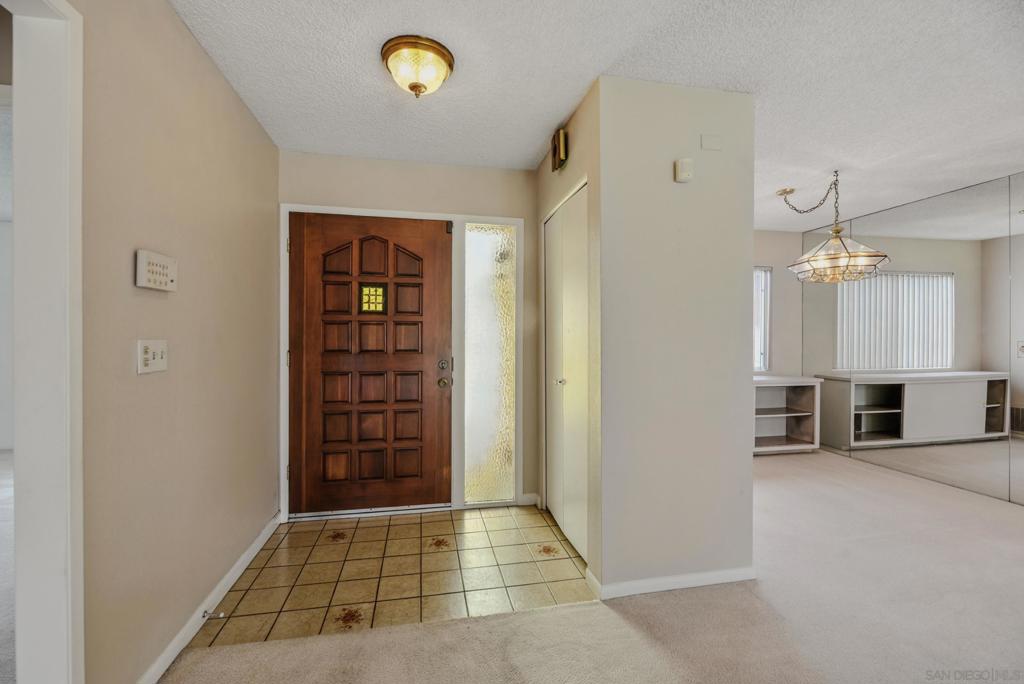 MLS #250036738SD image #3