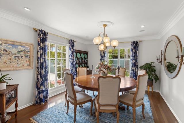 315 Mira Monte, La Jolla CA: https://media.crmls.org/mediaz/afa46476-d840-4b97-a9d6-45dd17b0ac4e.jpg