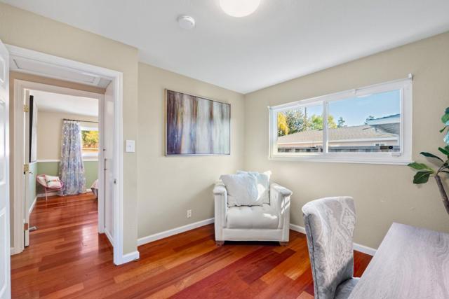 Image 16 of 49 For 41532 Trenouth Street