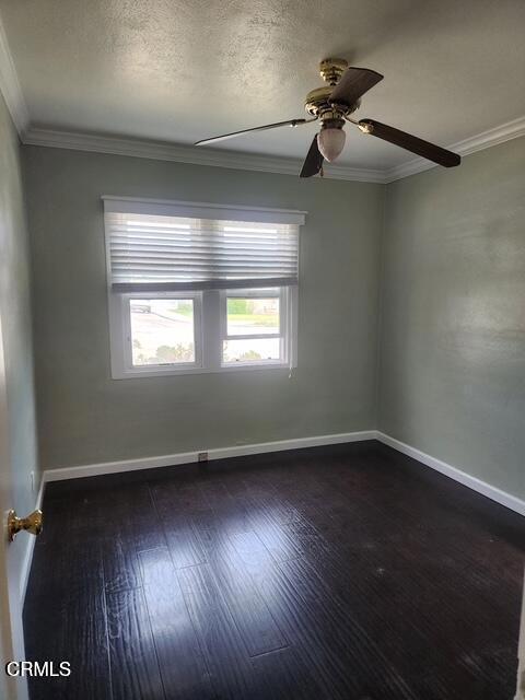 Detail Gallery Image 8 of 10 For 515 S Evergreen Dr, Ventura,  CA 93003 - 2 Beds | 1 Baths