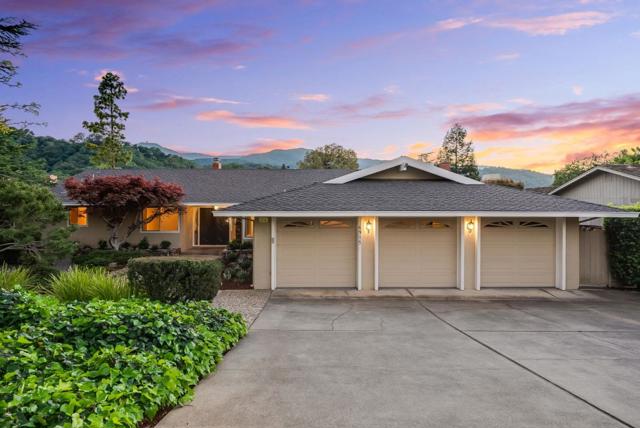 6915 Castlerock Drive, San Jose CA: https://media.crmls.org/mediaz/afa50c7a-aec0-40ff-871b-4a587fc06303.jpg