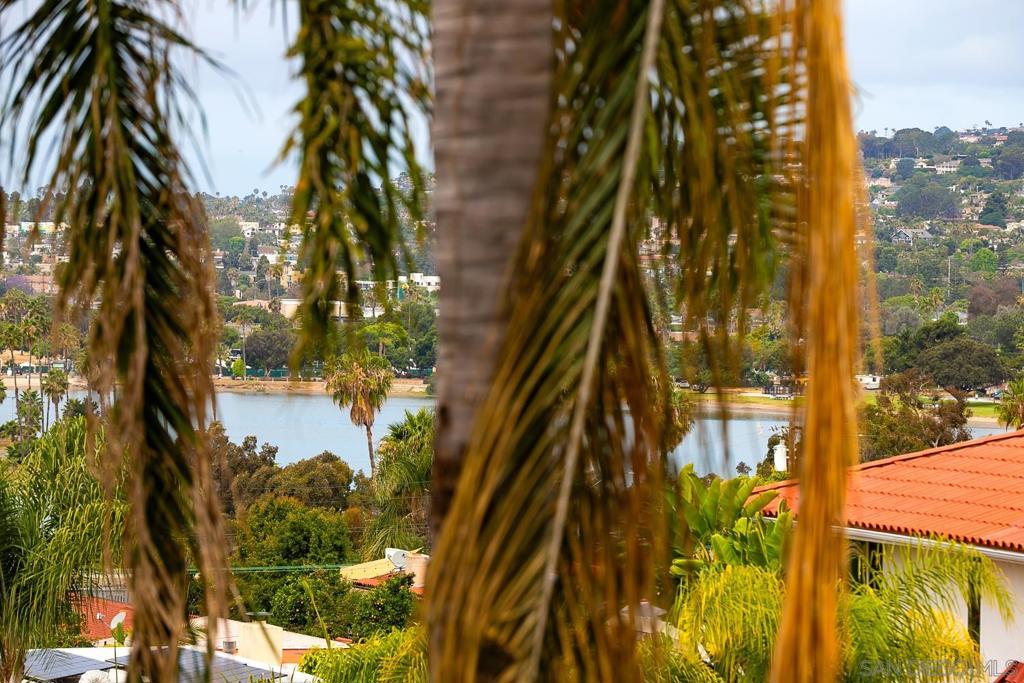 2530 Clairemont - photo 16