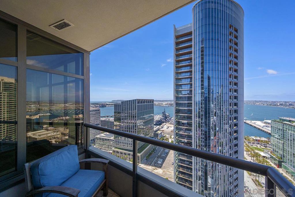 700 E Street - photo 14