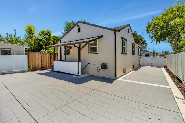 176 N 24th Street, San Jose CA: https://media.crmls.org/mediaz/afa6c975-9203-4c61-b74c-799bf5aa4fac.jpg