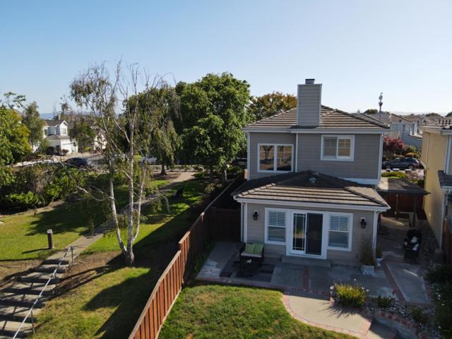 272 McDonnel Road, Alameda CA: https://media.crmls.org/mediaz/afa9b40b-3436-47bf-aafc-75965455002d.jpg