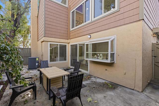 Detail Gallery Image 16 of 48 For 10573 Caminito Flores, San Diego,  CA 92126 - 3 Beds | 2 Baths