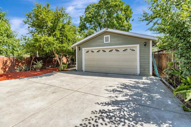 160 N 11th Street, San Jose CA: https://media.crmls.org/mediaz/afaa50d4-b289-4a05-a757-98adbf960aca.jpg