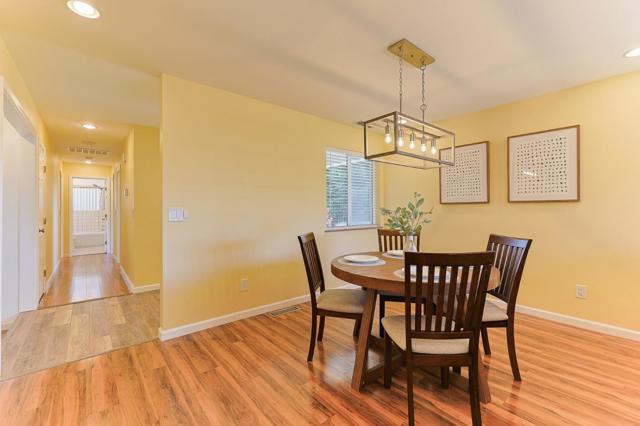 9355 Holly Oak Way, Salinas CA: https://media.crmls.org/mediaz/afaa8c57-5ac7-4caa-a1f2-05e469950c5e.jpg