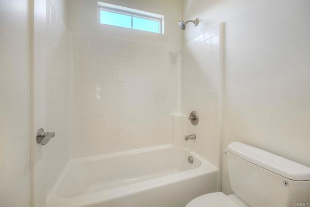 Image 17 of 38 For 10653 Golden Willow  143