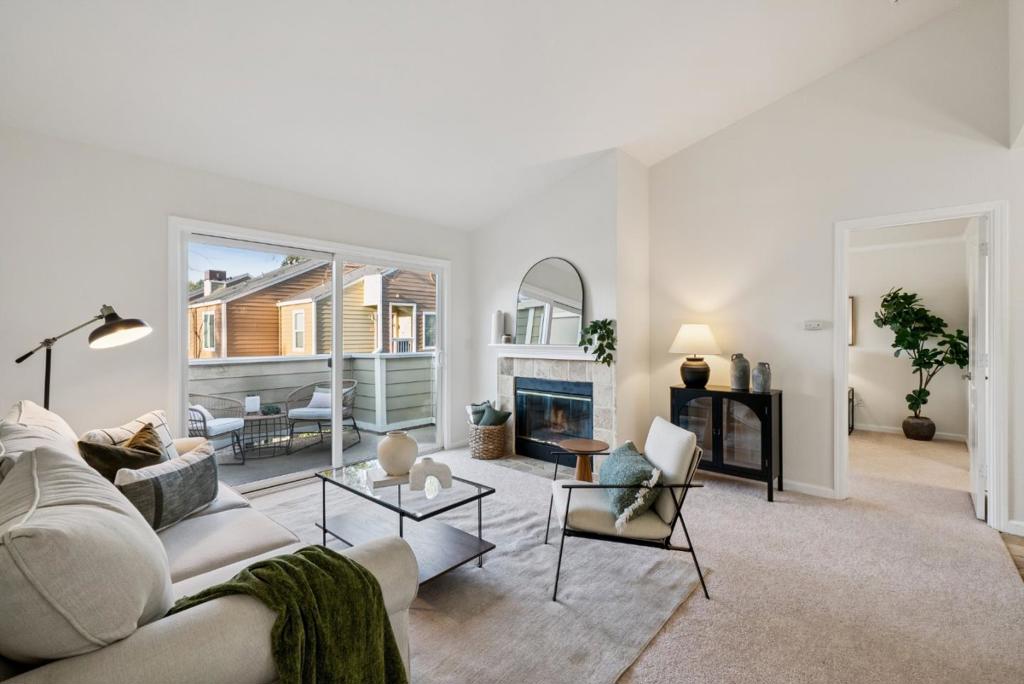 115 Reflections Drive #22