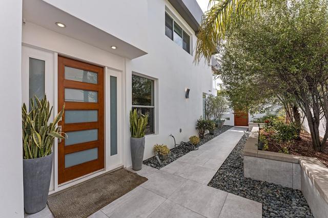 5 Spinnaker Way, Coronado CA: https://media.crmls.org/mediaz/afad19c4-1232-428f-89fa-3c309a08c0c6.jpg