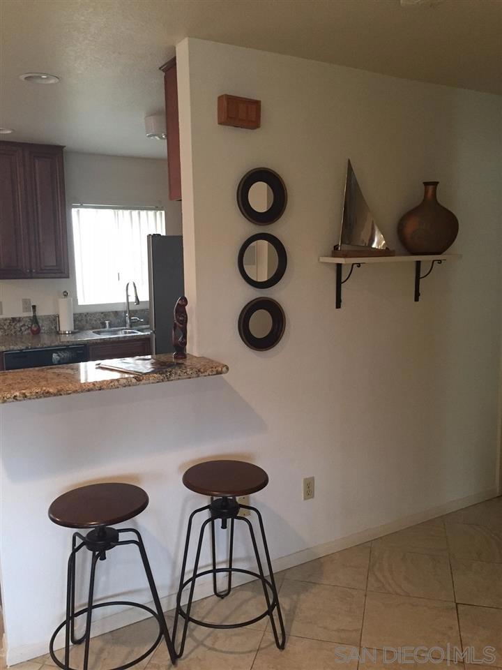 1460 Oliver Avenue - photo 4