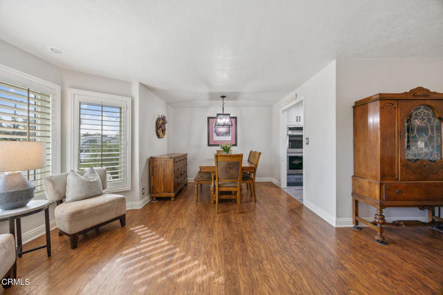 Detail Gallery Image 4 of 29 For 1457 S Burnaby Dr, Glendora,  CA 91740 - 3 Beds | 2 Baths