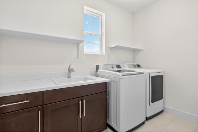 6640 Silverleaf Court, Tracy CA: https://media.crmls.org/mediaz/afaf15ee-122b-4a40-8ea6-b1ca01940f1f.jpg