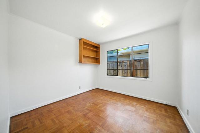 3920 Oneill Drive, San Mateo CA: https://media.crmls.org/mediaz/afb0e772-1436-4dbf-9955-2e8f28d8c07f.jpg