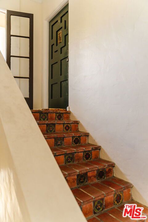 6366 Orange Street photo 3