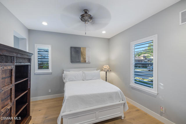 Image 33 of 82 For 13148 Bent Grass Place