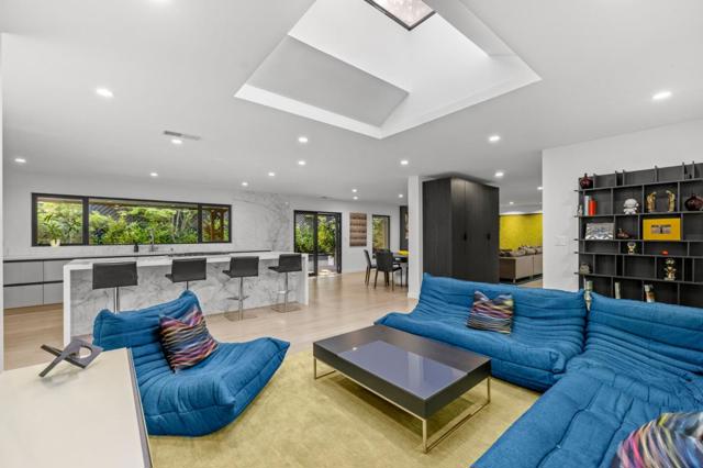 244 Roblar Avenue, Hillsborough CA: https://media.crmls.org/mediaz/afb149b9-5bb9-4769-85f0-c8b658dc3a85.jpg