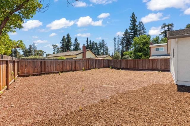 2508 Calma Court, San Jose CA: https://media.crmls.org/mediaz/afb2bdd2-8b24-4dc0-b75a-0d3c19f73b20.jpg