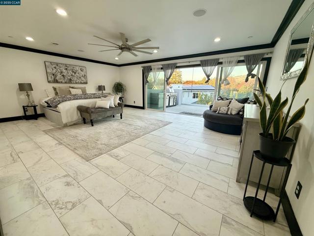 3318 Ellesmere Court, Walnut Creek CA: https://media.crmls.org/mediaz/afb34b33-a60f-4011-b1d7-607c7467cfd0.jpg