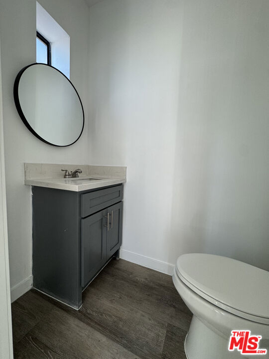 1330 Arapahoe Street, Los Angeles CA: https://media.crmls.org/mediaz/afb36bc0-0973-4021-a348-70a612839509.jpg
