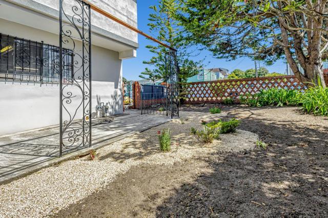 2310 Wawona Street, San Francisco CA: https://media.crmls.org/mediaz/afb40e3c-6cdf-4c24-bbbf-5aa21ef1ba5c.jpg