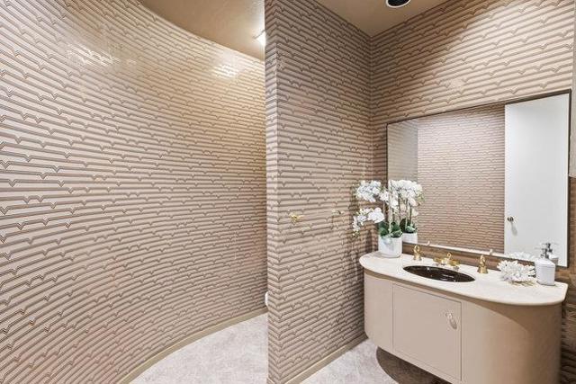 84 Selby, Atherton CA: https://media.crmls.org/mediaz/afb4783f-048d-45bb-ad29-f41457b1cc08.jpg