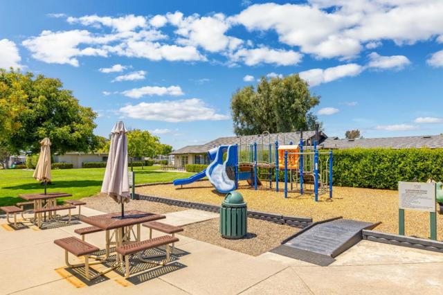 1220 Tasman Court, Sunnyvale CA: https://media.crmls.org/mediaz/afb4ae81-984c-4959-b2c7-f9a8eabd4c09.jpg
