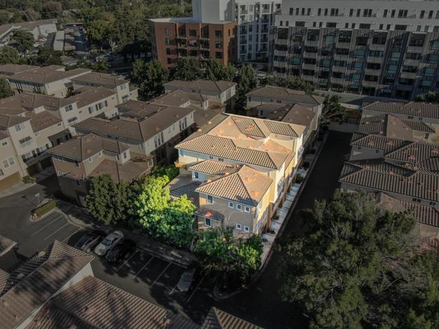 1406 Allegado Alley, San Jose CA: https://media.crmls.org/mediaz/afb70694-81e1-4bf4-b3b8-5a02ff6c55bb.jpg