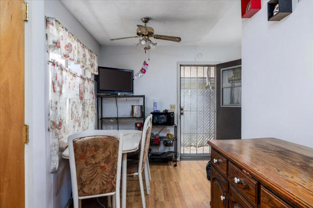 259 & 255 W 6th Street, San Jacinto CA: https://media.crmls.org/mediaz/afb72508-8e30-45f9-9726-9d8266fe1dd5.jpg