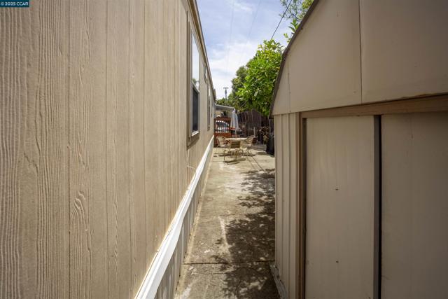 55 PACIFICA AVE, Bay Point CA: https://media.crmls.org/mediaz/afb9f477-6ab1-42c9-9766-f8e401fad8b6.jpg