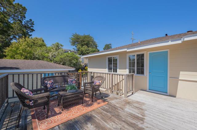189 Via Gayuba, Monterey CA: https://media.crmls.org/mediaz/afba2aad-5ece-40f6-b5d3-ca9a3e45a6d9.jpg