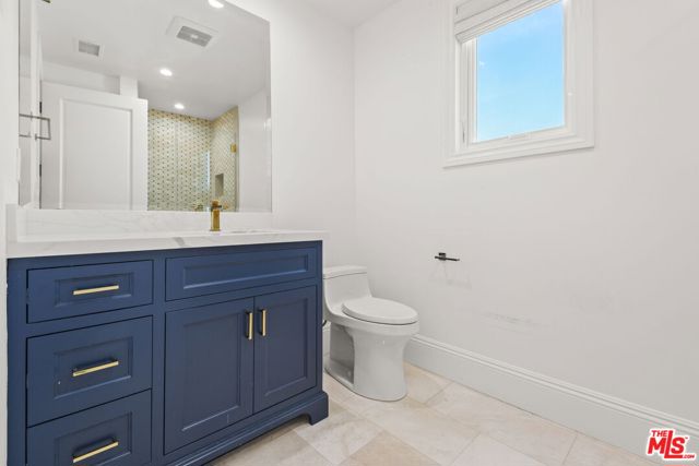 1153 S Clark Drive, Los Angeles CA: https://media.crmls.org/mediaz/afbb90b5-1ee2-4c40-9355-1252bf764403.jpg