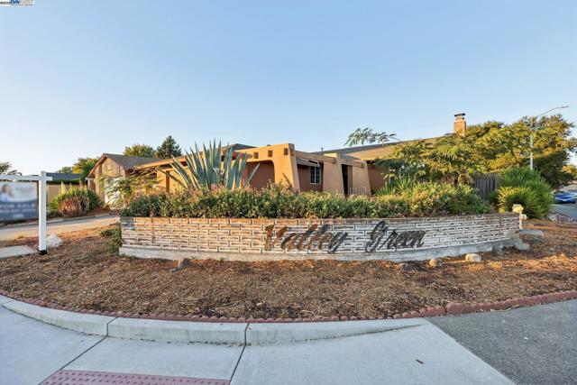 Details for 859 Mcdowell Blvd, Petaluma, CA 94954