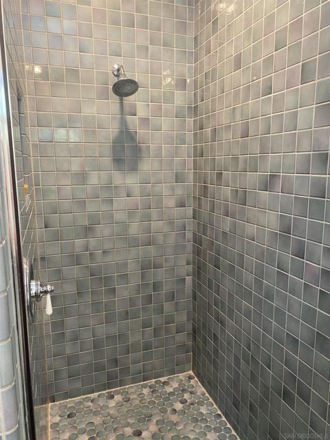 15847 Mac Tan Ln, Valley Center CA: https://media.crmls.org/mediaz/afbdab09-5750-4d8f-a9dc-850f39f4d5bc.jpg