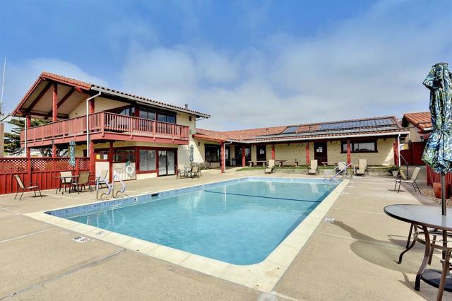 19 Canada Cove Ave, Half Moon Bay CA: https://media.crmls.org/mediaz/afbe2fbb-e938-4803-bb12-bf0c44c65375.jpg