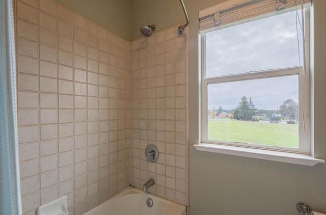 17403 Avenida Los Altos, Salinas CA: https://media.crmls.org/mediaz/afbe8c7c-6d46-4c58-abd1-c5abc4f6dd1d.jpg