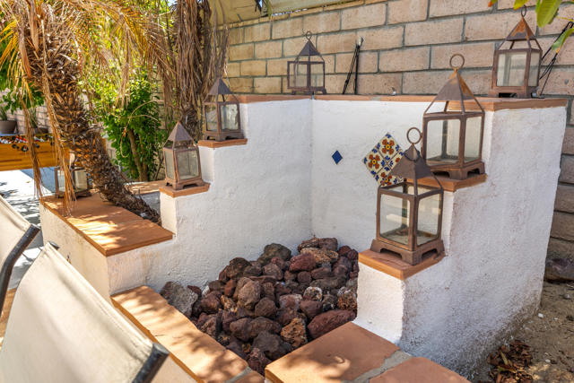 4385 E Paseo Caroleta, Palm Springs, CA 92264