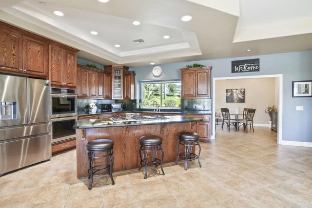 Detail Gallery Image 20 of 68 For 334 Old Stagecoach Run, Alpine,  CA 91901 - 4 Beds | 3/1 Baths