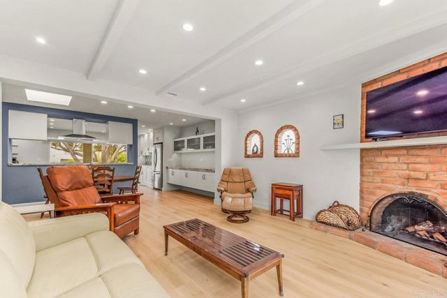 Detail Gallery Image 17 of 35 For 2462 Lozana Rd, Del Mar,  CA 92014 - 3 Beds | 2 Baths