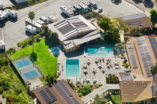 3875 Vista Campana, Oceanside CA: https://media.crmls.org/mediaz/afc0da7e-74e6-4ded-86b6-55d6e3b7218d.jpg